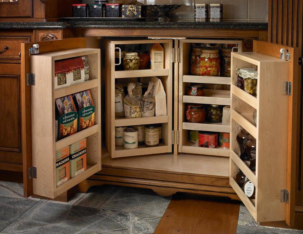 Мини кладовая на кухне